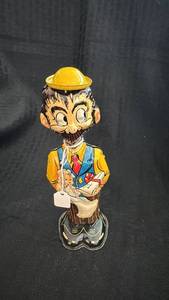 lot 274 image: Vintage B.O. Plenty Mechanical Tin Toy Figure by MARX