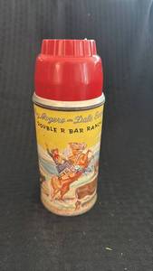 lot 292 image: Vintage Roy Rogers & Dale Evans Double R Bar Ranch Thermos