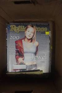 lot 26 image: Large Collection of Vintage Rolling Stone Magazines
