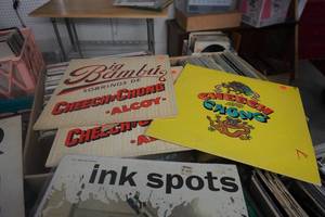 lot 40 image: 12 Boxes Vintage Music LPs From Various Artists
