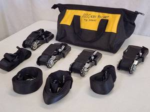lot 230 image: Large Assortment of Cargo Ratchet Straps