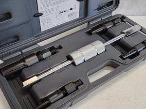 lot 177 image: Performance Tech Slide Hammer Pilot Bearing Puller Set