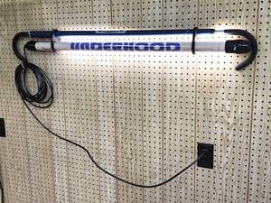 lot 235 image: Mechanics LED Underhood Drop Light