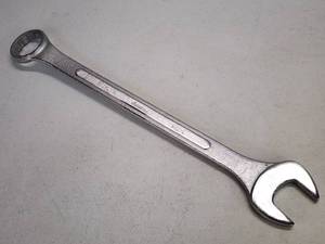 lot 161 image: Heavy Equipment Open Box Wrench