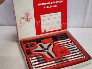 lot 71 image: Snap-On Harmonic Balancer Puller Set