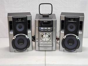 lot 61 image: Sony Compact Disc Deck Receiver