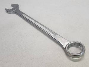 lot 222 image: Heavy Equipment Standard 2 Open Box Wrench