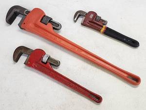 lot 292 image: (3) Assorted Size Plumbers Pipe Wrenches