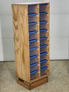 lot 200 image: Wooden Organizer with Totes