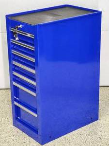 lot 155 image: (7) Drawer Side Hanging Tool Chest