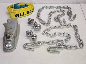 lot 310 image: Assorted Towing Accessories