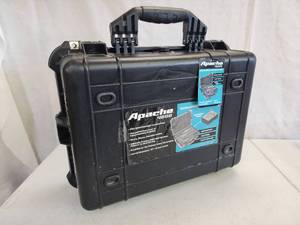 lot 55 image: Apache 4800 Waterproof Multi Gun Case