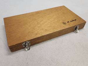 lot 202 image: Mitutoyo Inside Depth Micrometer Set Model 141-133