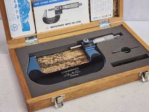 lot 225 image: Mitutoyo Precision Outside Micrometer Tool Model 159-214