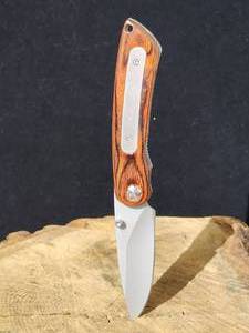 lot 147 image: Locking Blade Pocket Knife