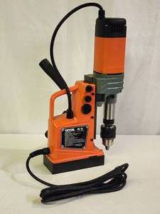 lot 334 image: Vevor Electric Benchtop Drill with a Magnetic Base