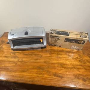 lot 97 image: Laminator and Cartridge