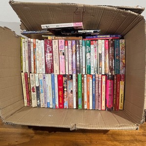 lot 112 image: Lot of Misc. Novels - Tradebooks
