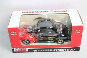 lot 98 image: 125 Scale Die-Cast 1940 Ford Street Rod Model by Hardware Hank