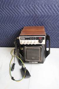 lot 118 image: JC Penney 6236 CB Radio with Kriket Speaker