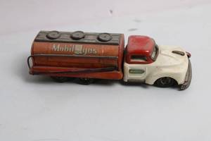 lot 128 image: Vintage Mobilgas Toy Tanker Truck