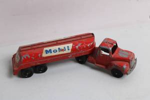 lot 133 image: Vintage Mobil Tanker Toy Truck in Distressed Condition