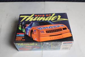 lot 155 image: Monogram Hardees Lumina Stock Car 124 Scale Model Kit
