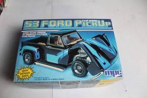 lot 161 image: Unopened MPC 53 Ford Pickup Model Kit 125 Scale