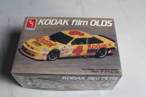 lot 165 image: Sealed 125 Scale Kodak Film Olds Model Kit