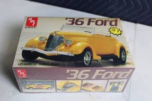 lot 168 image: AMT 1936 Ford Model Kit 125 Scale, Sealed Box