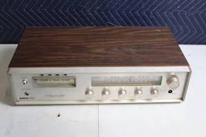 lot 270 image: Vintage Electro Brand Stereo 8 Track Player Model 6574