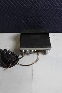 lot 271 image: Uniden PC77 Mobile CB Radio Used Condition