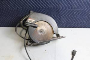 lot 276 image: Used Craftsman 7 Circular Saw 2 HP 5300 RPM