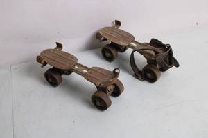 lot 353 image: Vintage Adjustable Metal Roller Skates with Leather Straps