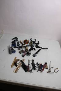 lot 381 image: Collection of Assorted Wristwatches and Watch Bands