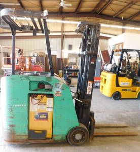 lot 19 image: 2014 Mitsubishi FBC18NS Electric Counter Balance Forklift