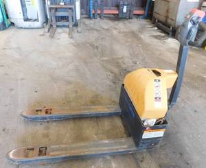 lot 30A image: Big Joe E30 Pallet Jack - For Parts or Repair
