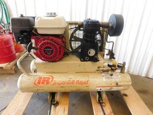 lot 31 image: Ingersoll Rand Gas Air Compressor