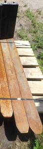 lot 39 image: 1 - Set of Class II Forklift Forks - 1 12 x 4 x 48
