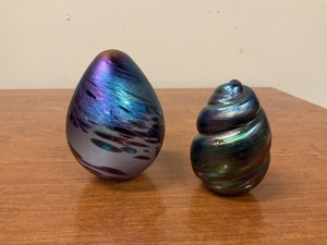 lot 119 image: 2 Art Glass Paper Weights Signed OBG