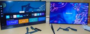 2 TVS Samsung - 43" Class DU7200 Series Crystal UHD 4K Smart Tizen TV (2024) Scratch