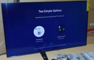 Samsung - 60" Class Q60B QLED 4K Smart Tizen TV Scratch