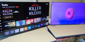 lot 21 image: 2 TVs VIZIO 50 Class 4K LED HDR Limited Edition Smart TV  V4K50S-0809