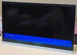 lot 44 image: Toshiba 32L2300U 32 Class 720p LED TV no stand or remote