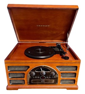 lot 95 image: Crosley Turntable Console with Radio and CD Functionality