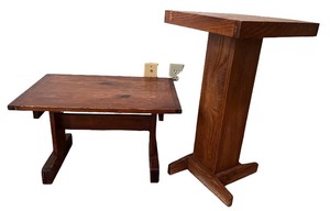 lot 117 image: Rustic Wooden Pedestal & Side Table