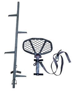 lot 141 image: Portable Hunting Tree Stand with Ladder