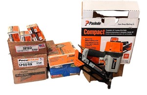 lot 198 image: Paslode Compact Pneumatic Framing Nailer with Boxes of Nails