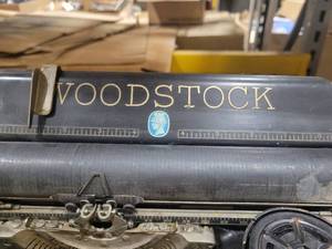Woodstock Typewriter (562654) Has Been Cleaned Up, Does Work