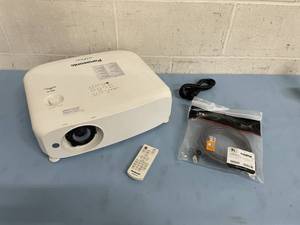lot 41 image: Panasonic PT-VW530 Home Theater 5,000 ANSI Lumen WXGA Widescreen Aspect HD Projector with Remote Control